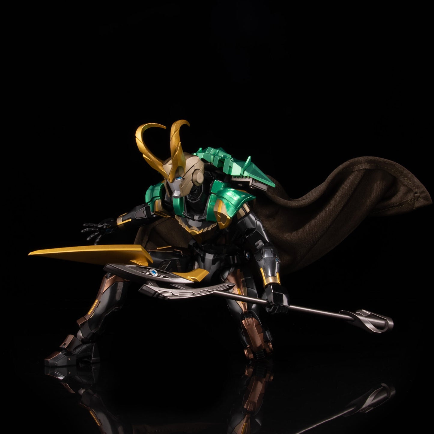 Loki - Fighting Armor Ver. - Sentinel