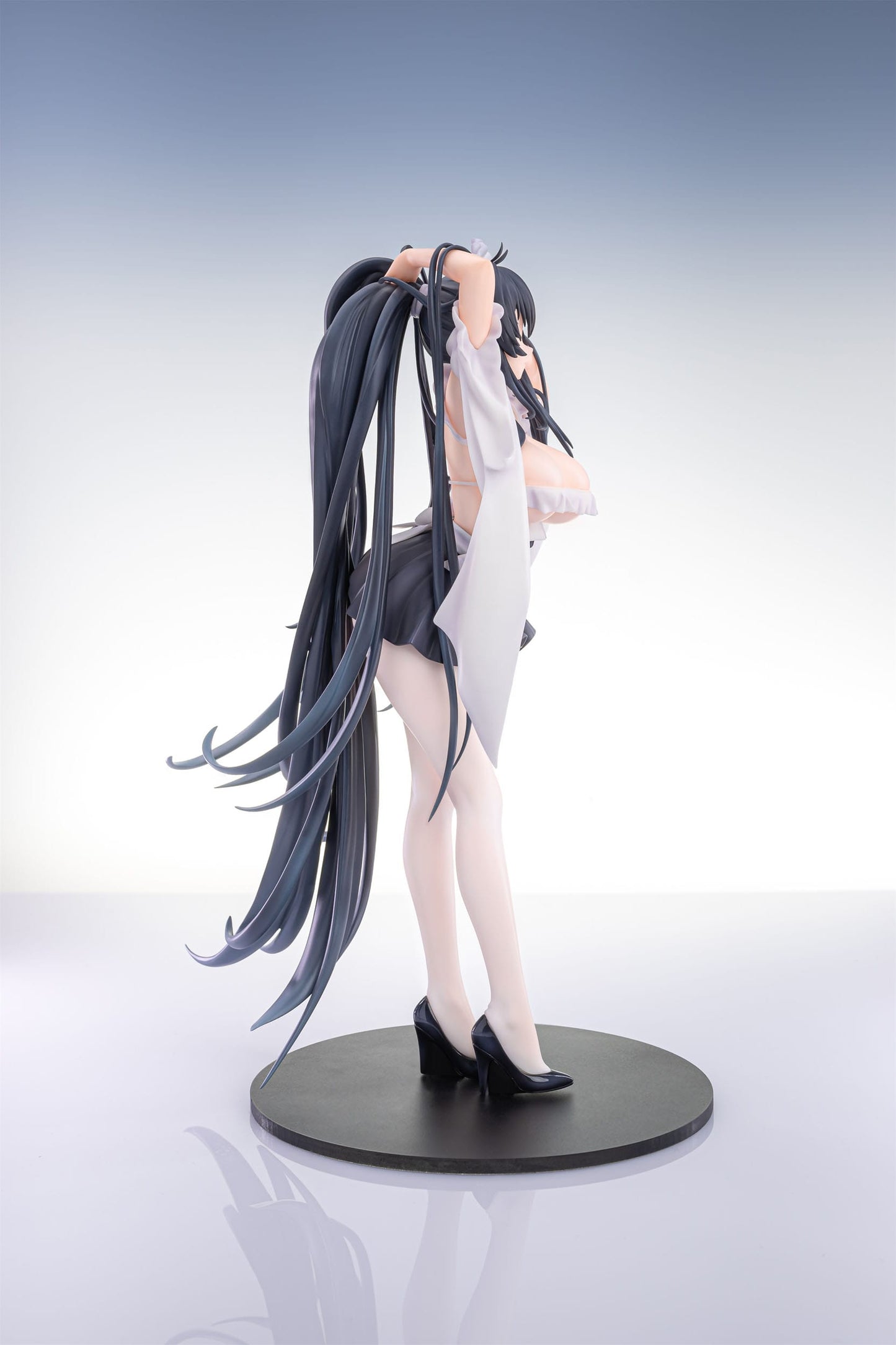 Indomitable - Ms. Motivationless Maid Ver. - AniGame