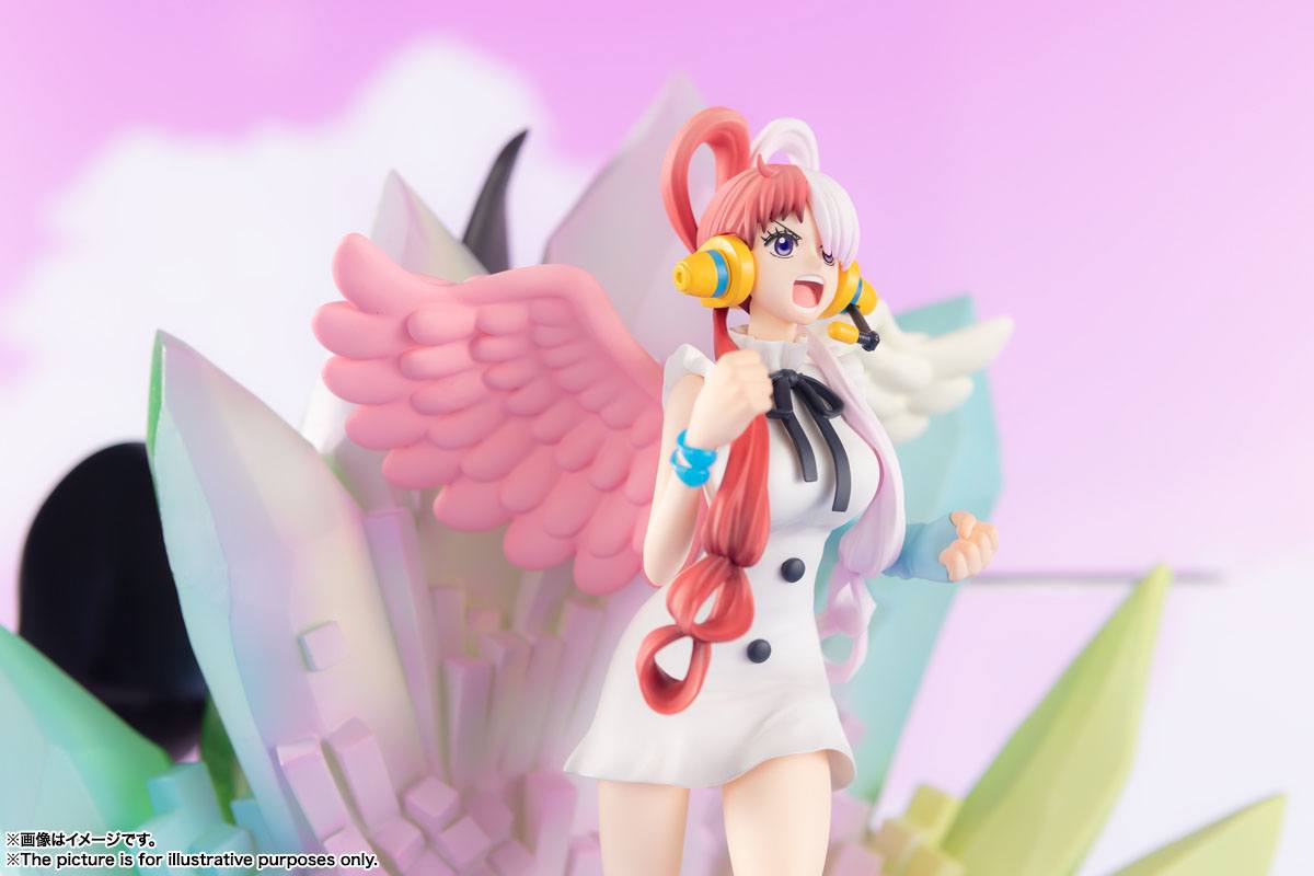 Shanks & Uta FiguartsZERO Bandai Tamashii Nations