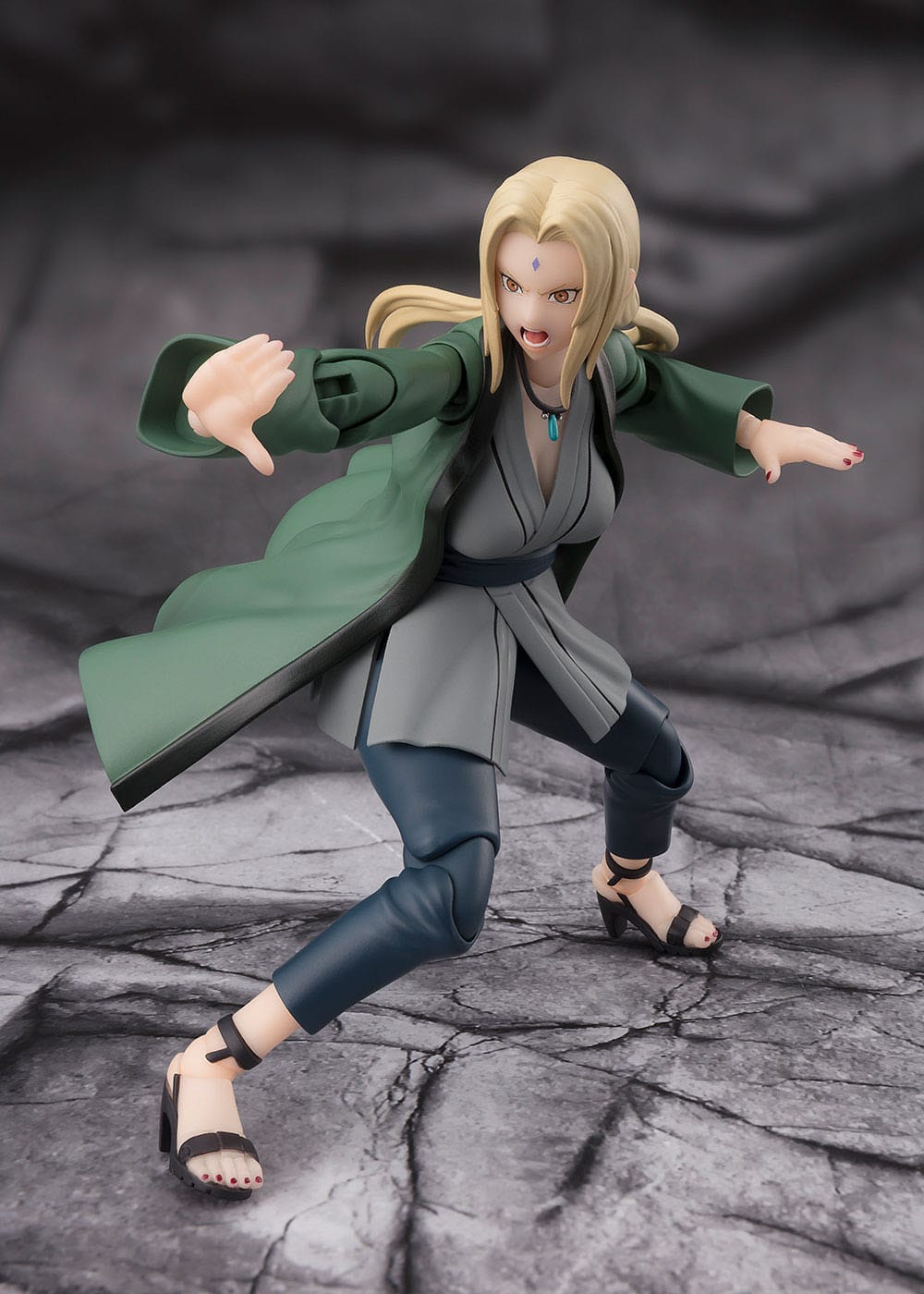 Tsunade The legendary Medical Ninja Bandai Tamashii Nations