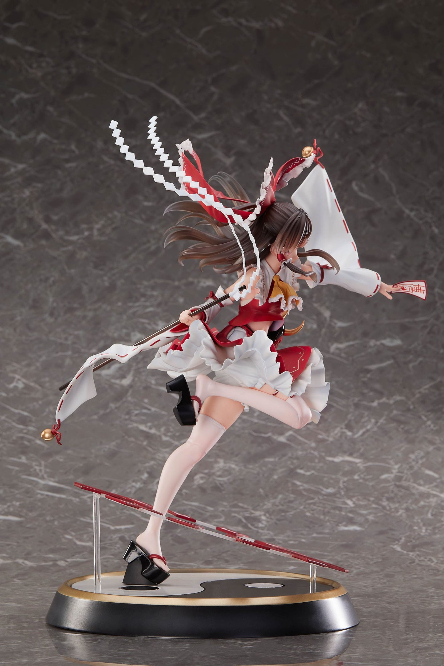Reimu Hakurei Deluxe Edition Magi Arts