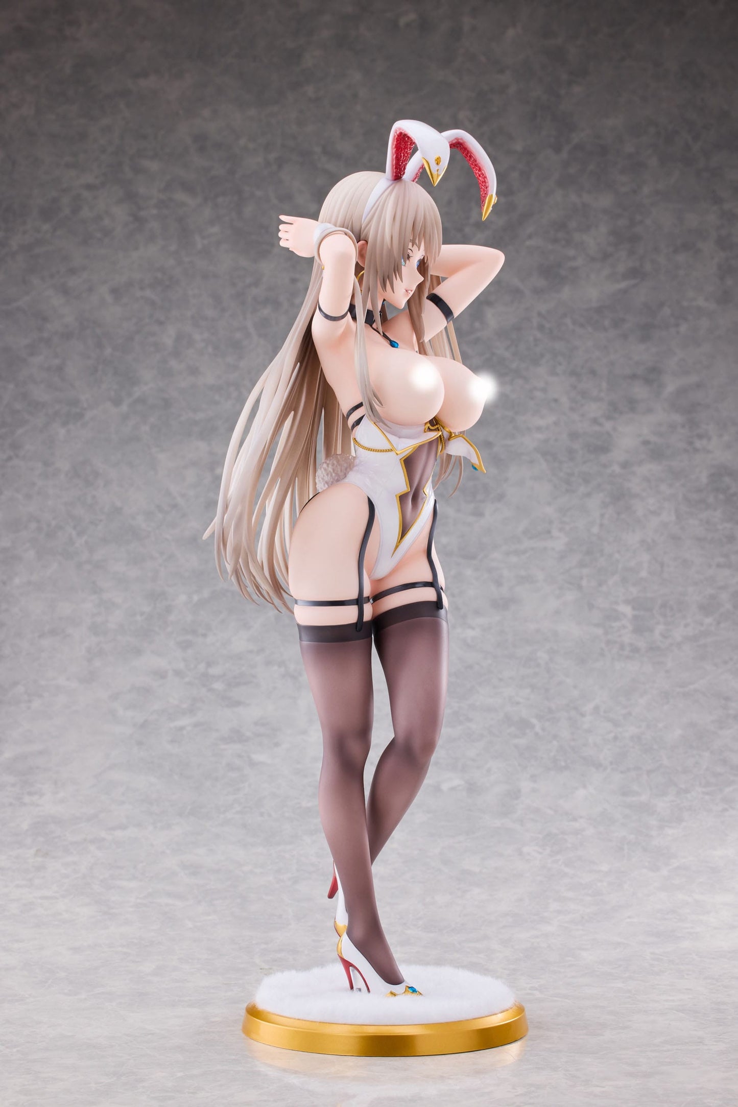 White Bunny Onee-san Deluxe Ver. Original Character PartyLook