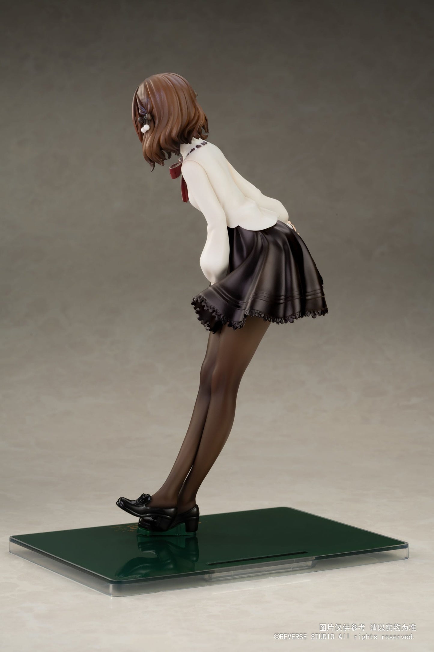 RIngo Desktop Girls Winter Series Reverse Studio
