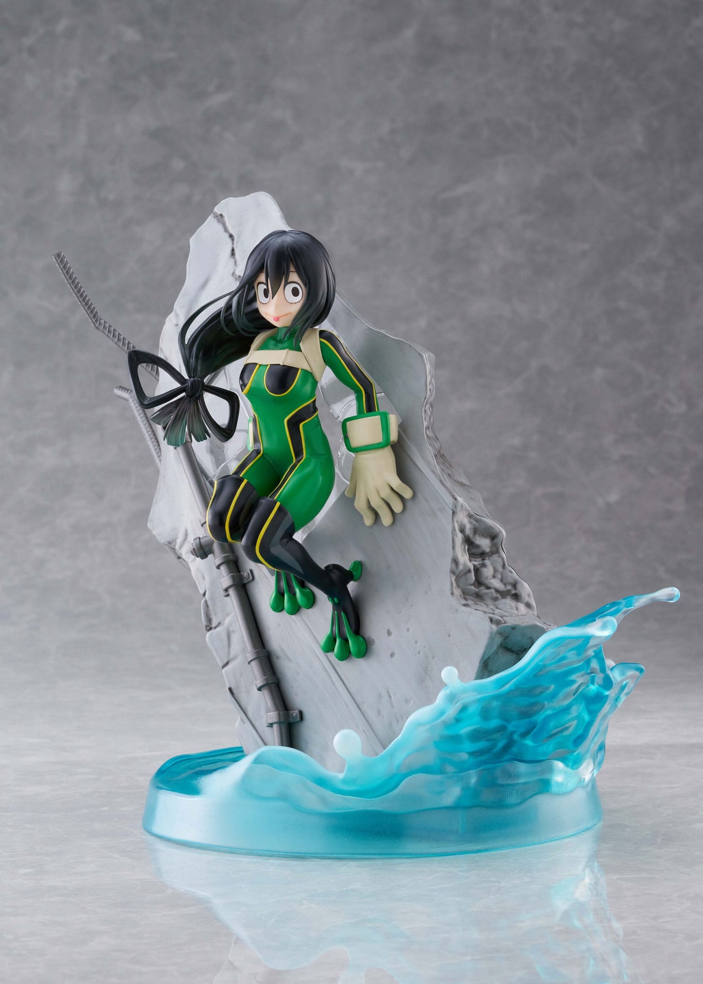 Tsuyu Asui Dressta Taito