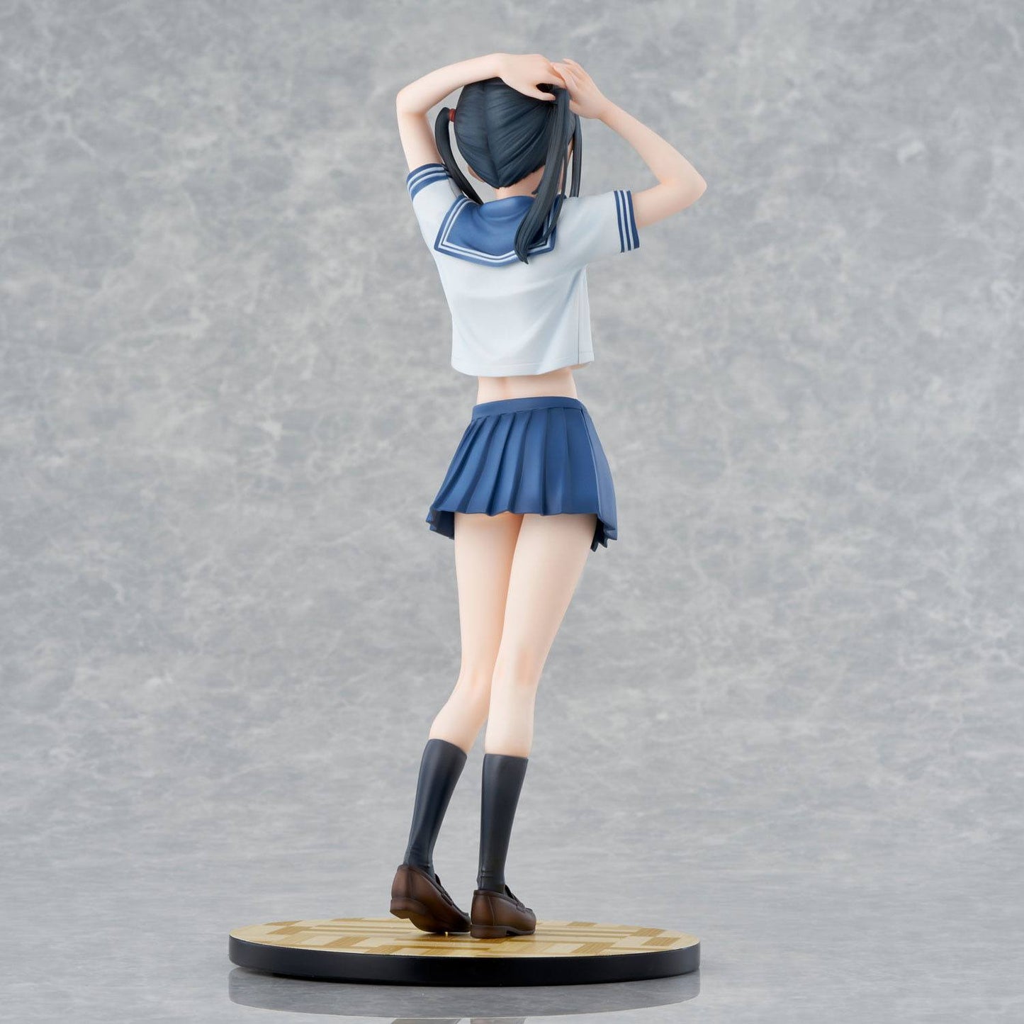 Kantoku In The Middle Of Sailor Suit - Original Character - Union Creative