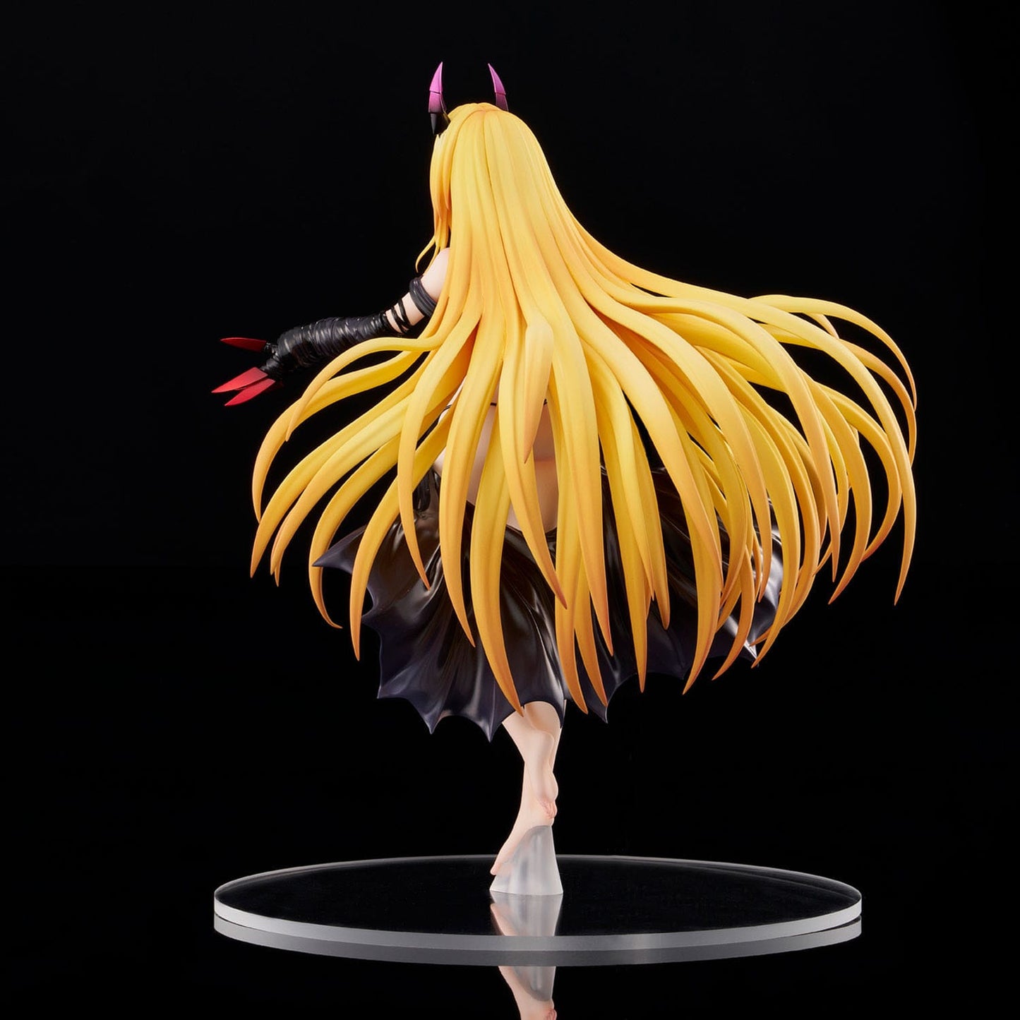 Golden Darkness Darkness Ver. Union Creative