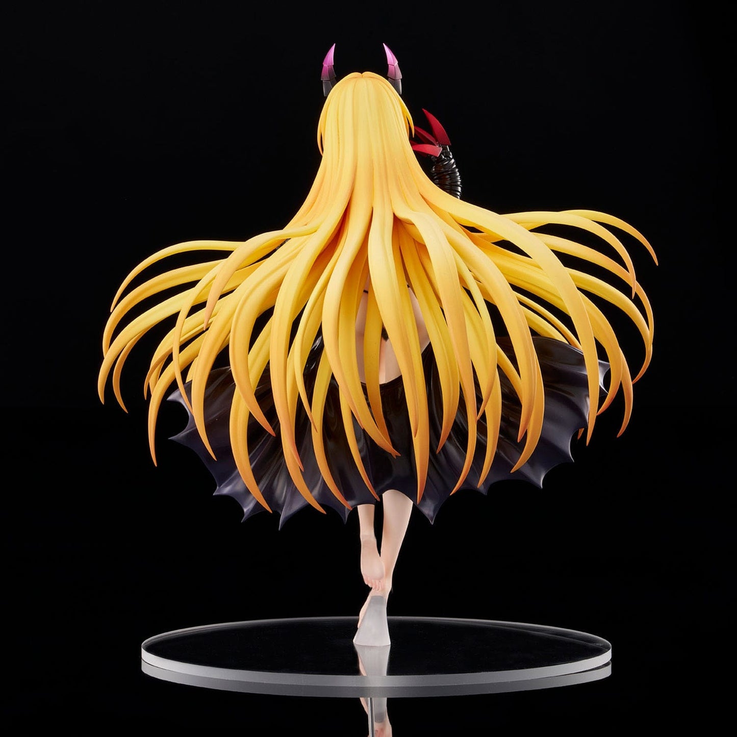 Golden Darkness Darkness Ver. Union Creative