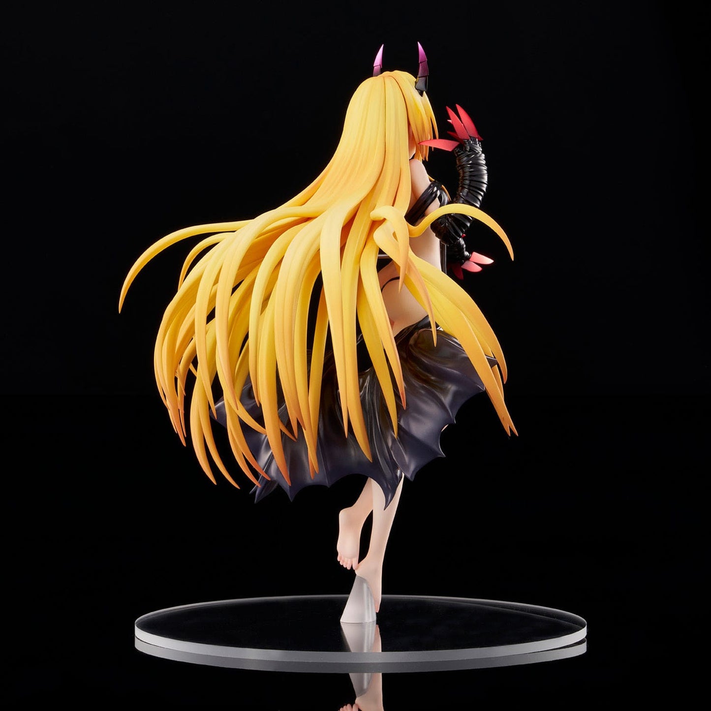 Golden Darkness Darkness Ver. Union Creative