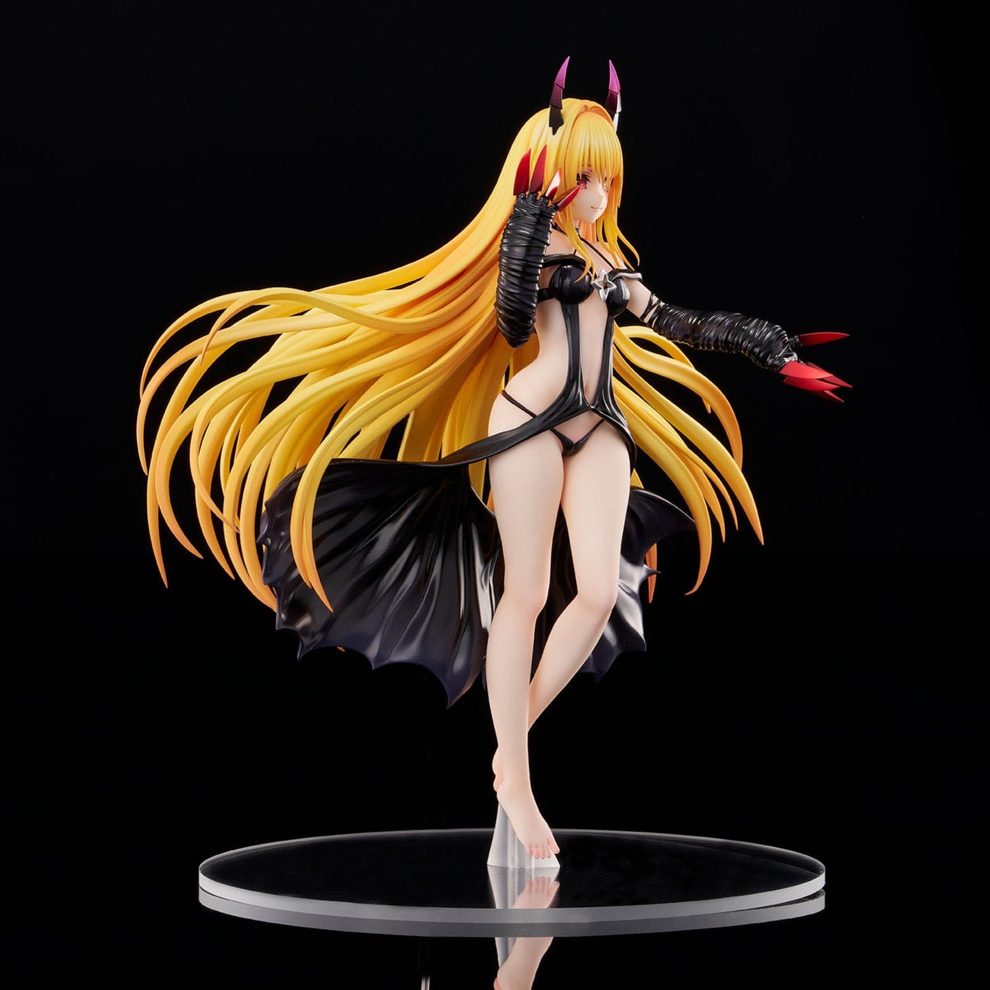 Golden Darkness Darkness Ver. Union Creative