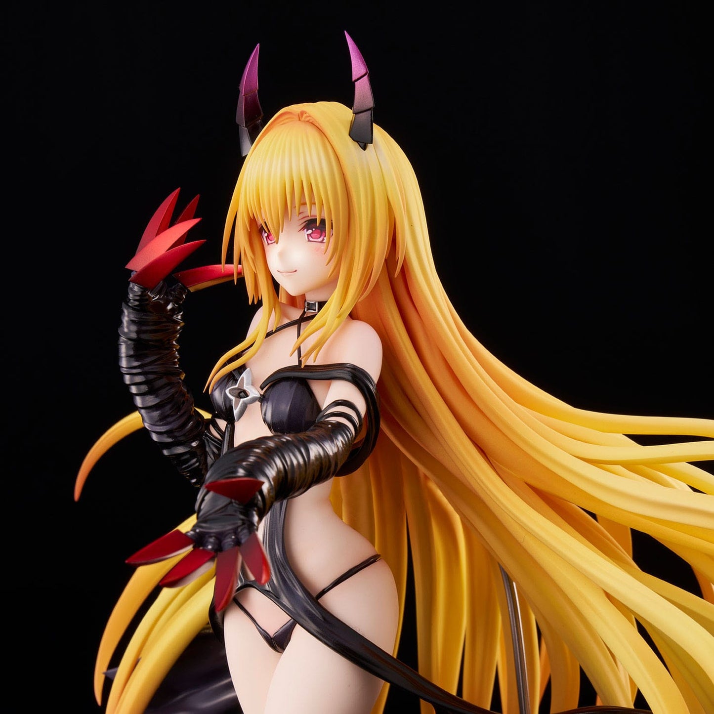 Golden Darkness Darkness Ver. Union Creative