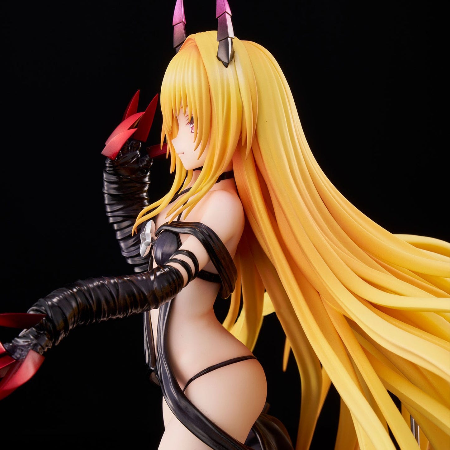 Golden Darkness Darkness Ver. Union Creative