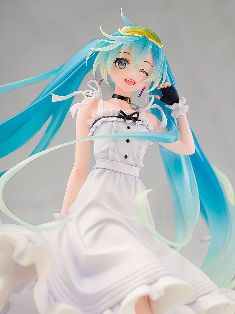 Mira (Hatsune Miku) 2021 Vacation Style Ver. Wonderful Works