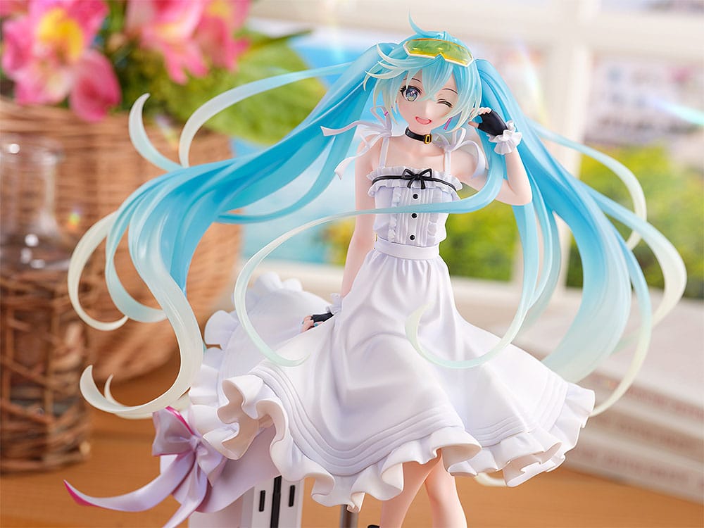 Mira (Hatsune Miku) 2021 Vacation Style Ver. Wonderful Works