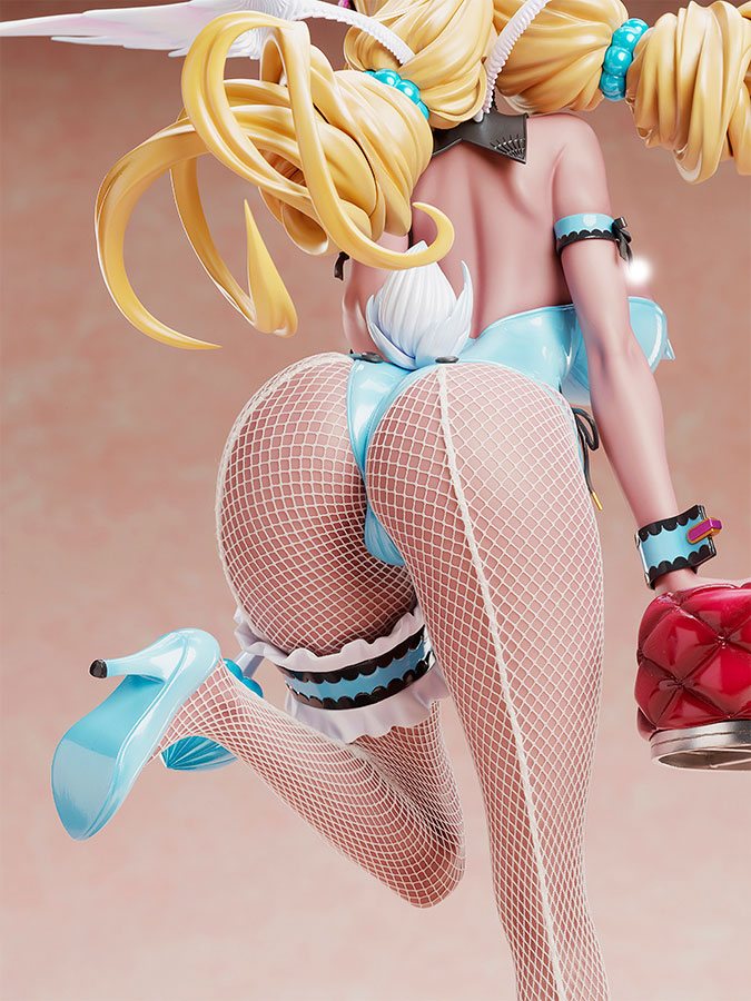 Creators Opinion PVC Statue Kirara Akutsu Bunny Version - Beschädigte Verpackung