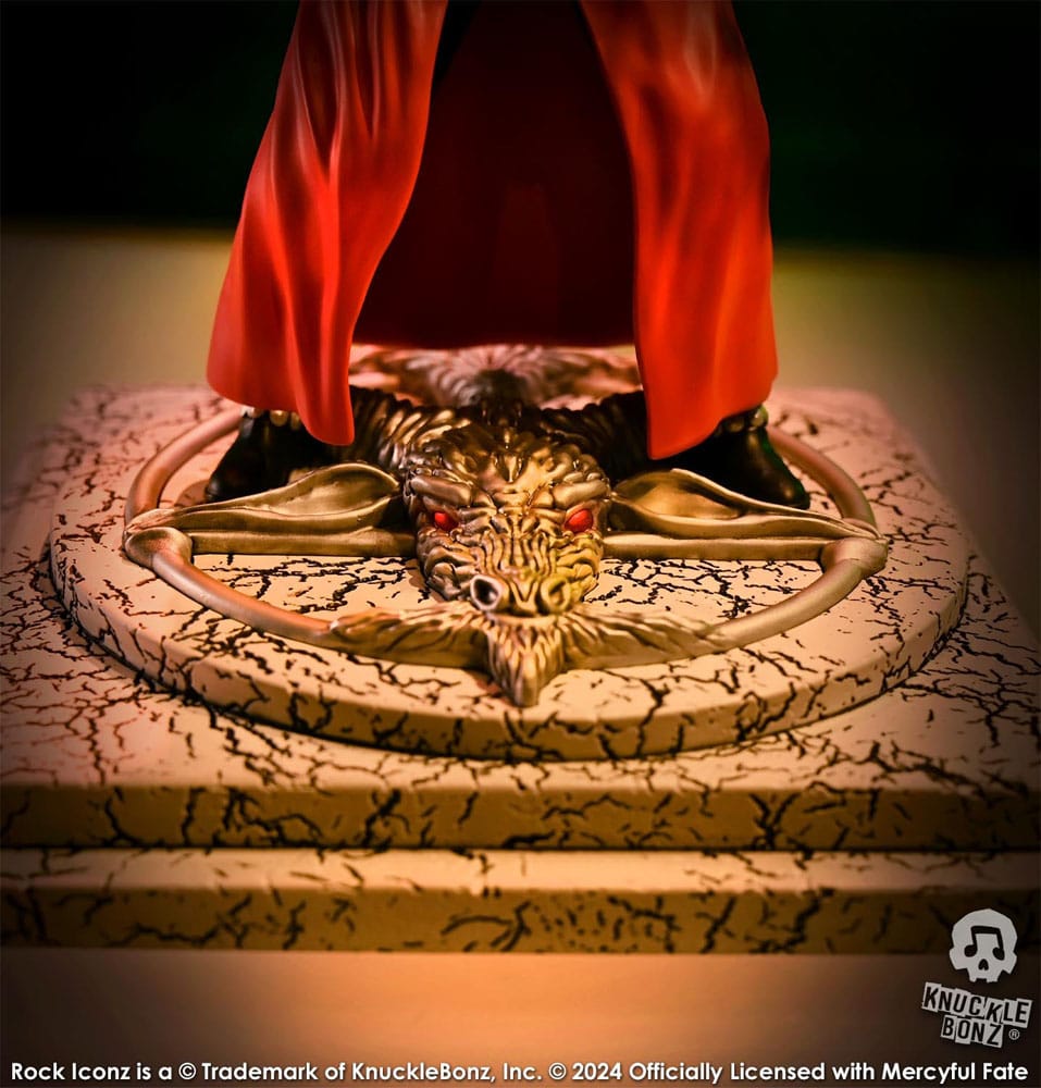Mercyful Fate Rock Iconz Statue King Diamond III (Red Version) - Beschädigte Verpackung - Anime Figuren günstig kaufen