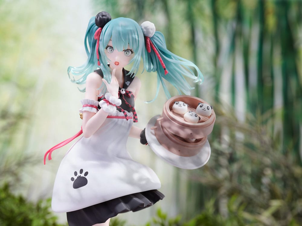 Hatsune Miku - Street Miku Panda Bun - Sega