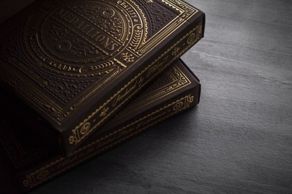 Theory 11 Spielkarten Medallion - Anime Figuren günstig kaufen