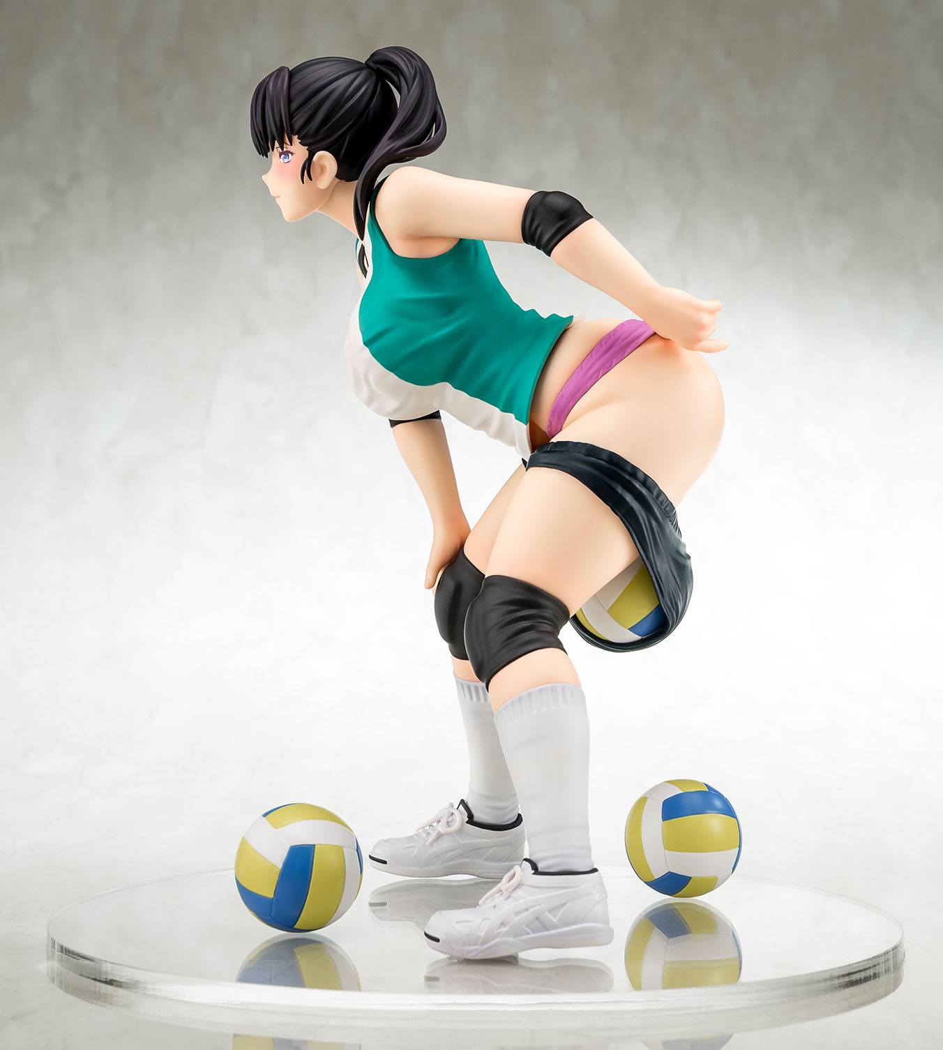 Akira Todo Wearing Stretchable Bloomers Hakoiri Musume Inc.