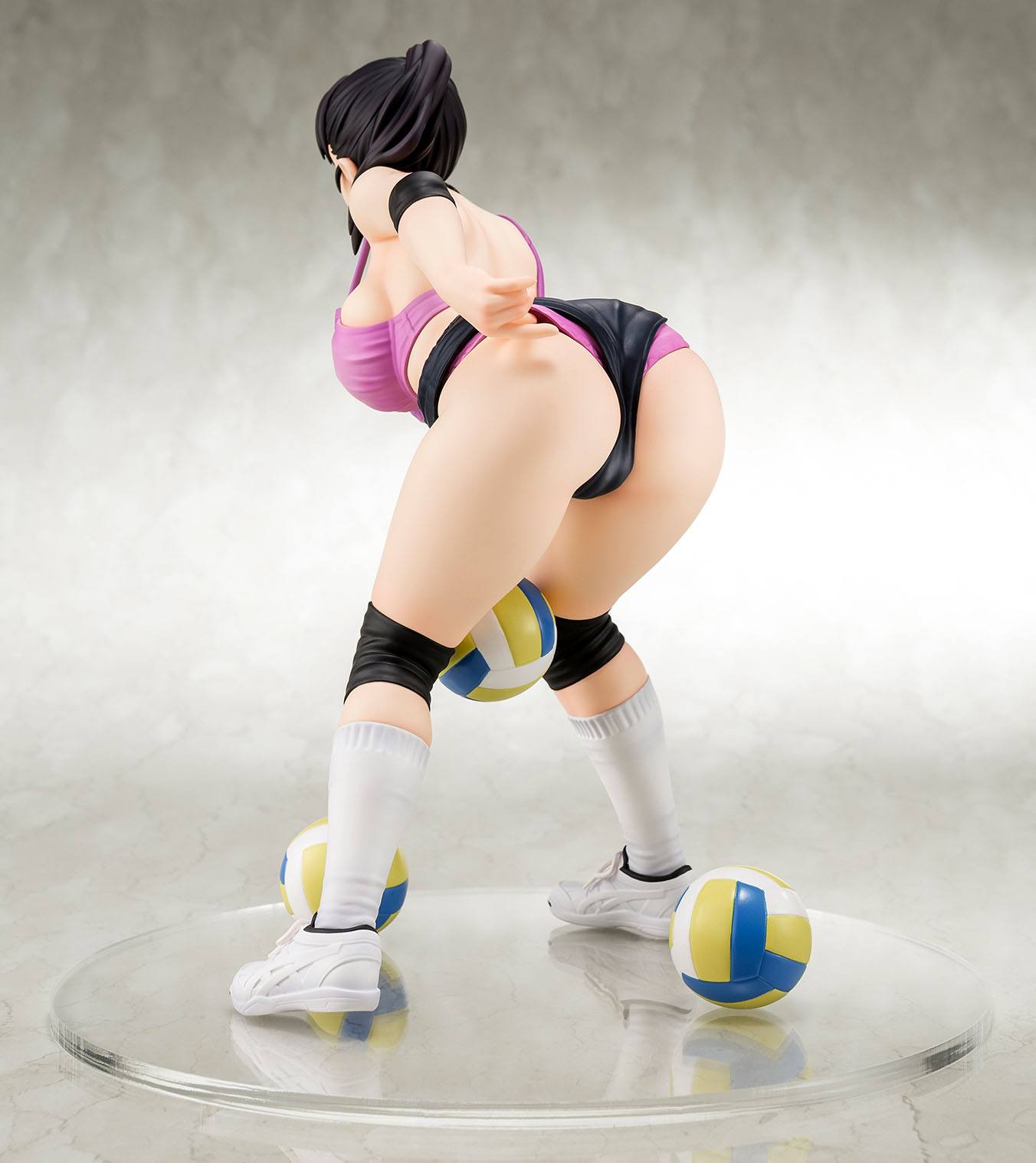 Akira Todo Wearing Stretchable Bloomers Hakoiri Musume Inc.