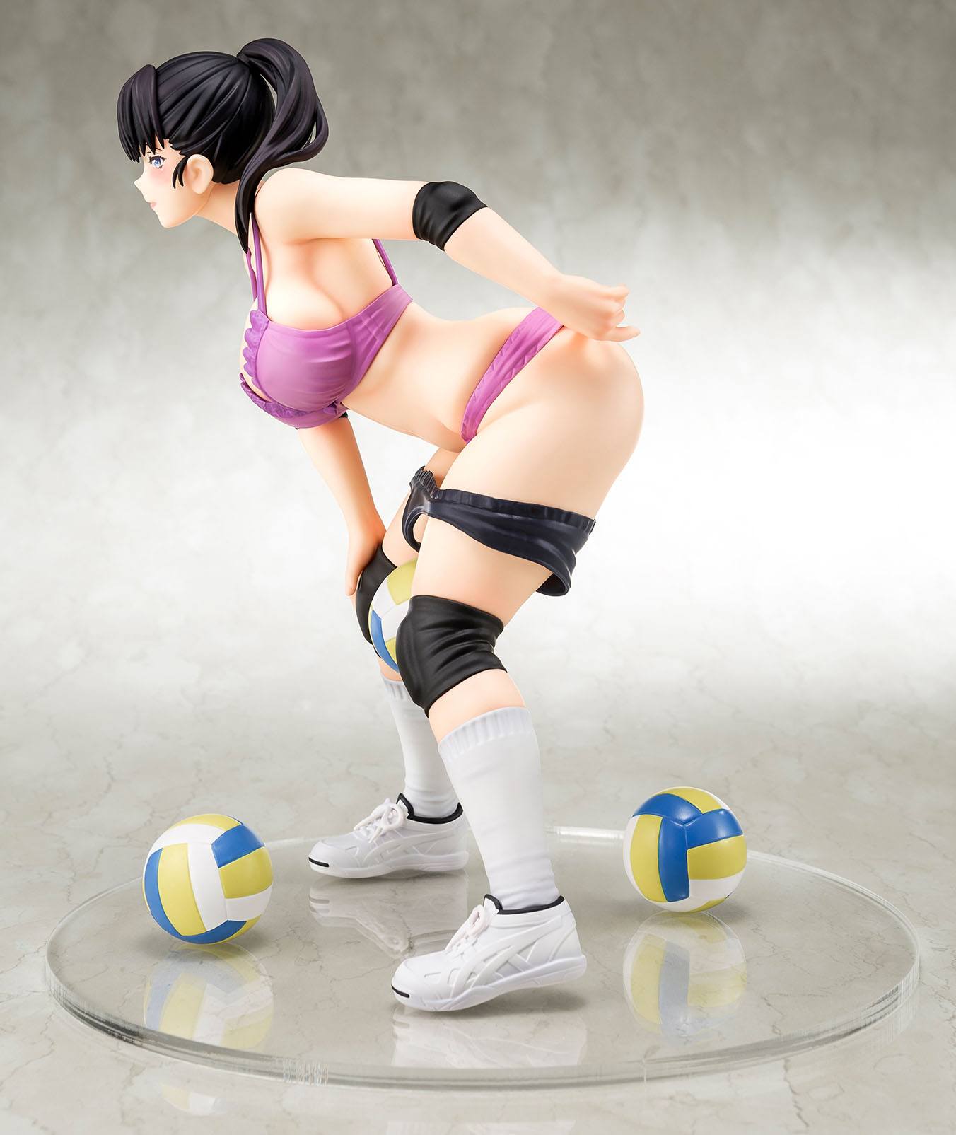 Akira Todo Wearing Stretchable Bloomers Hakoiri Musume Inc.