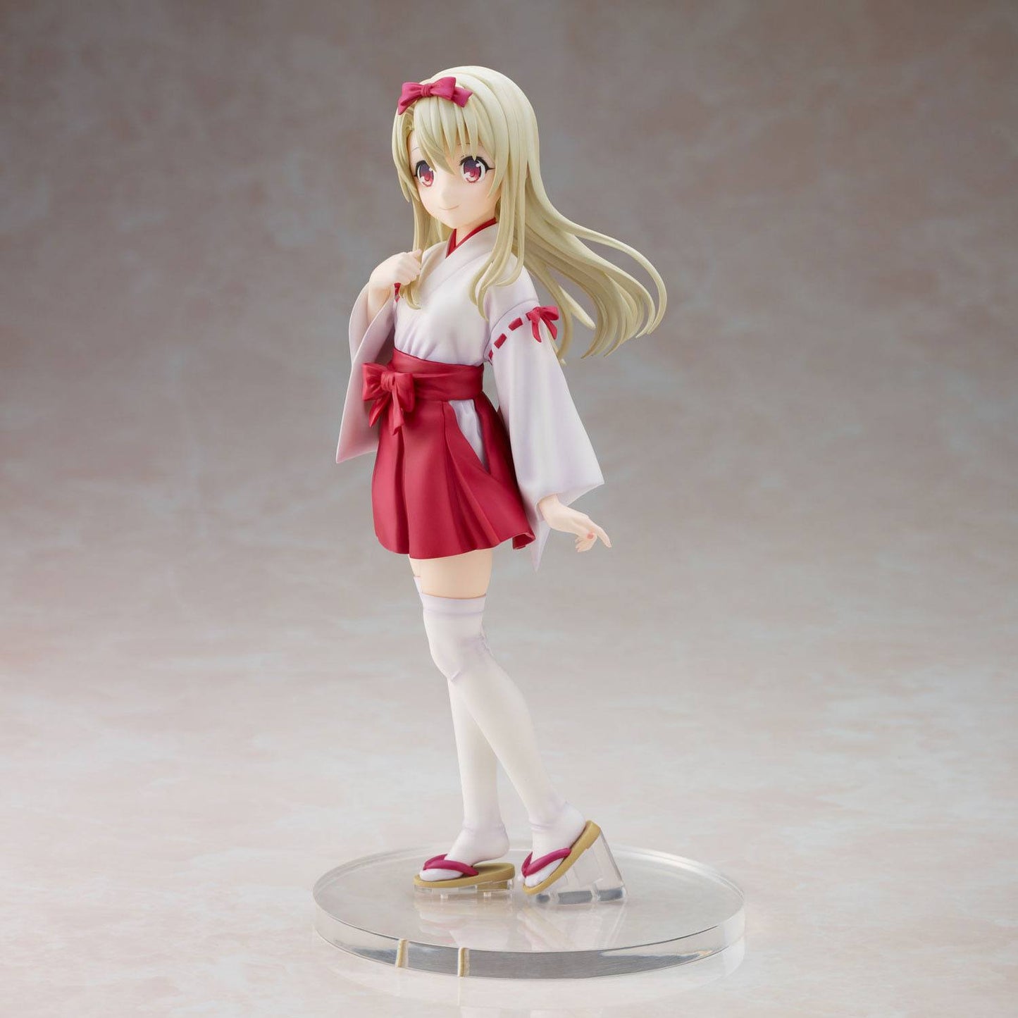 Illyasviel von Einzbern Fate/kaleid liner Union Creative
