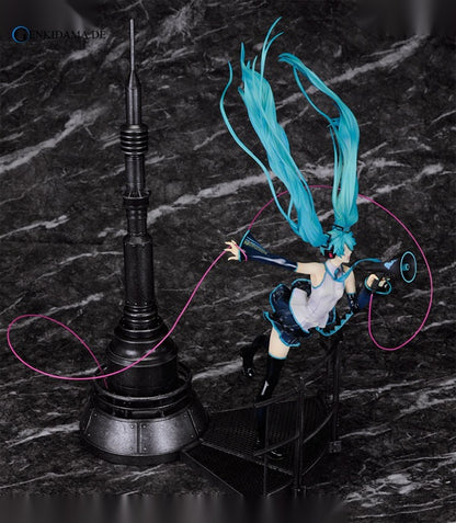 Character Vocal Series 01. Hatsune Miku Love is War ver. (Regular Edition)