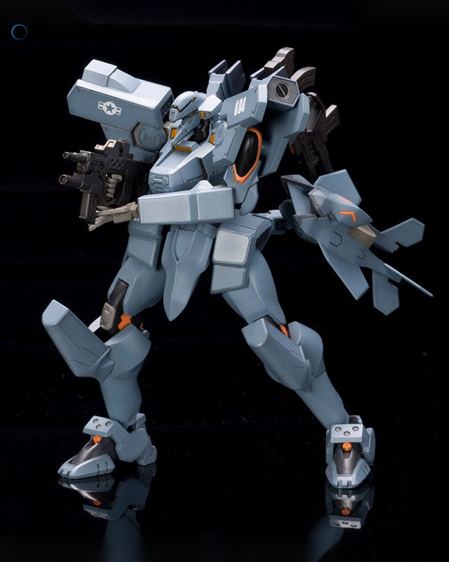 Muv-Luv Alternative Total Eclipse 1/144 F-15E Strike Eagle Plastic Model