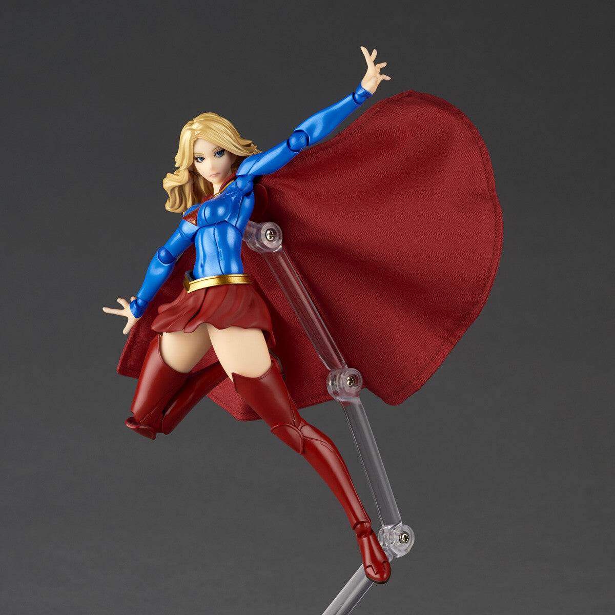 Supergirl - Revoltech - Kaiyodo - Anime Figuren günstig kaufen