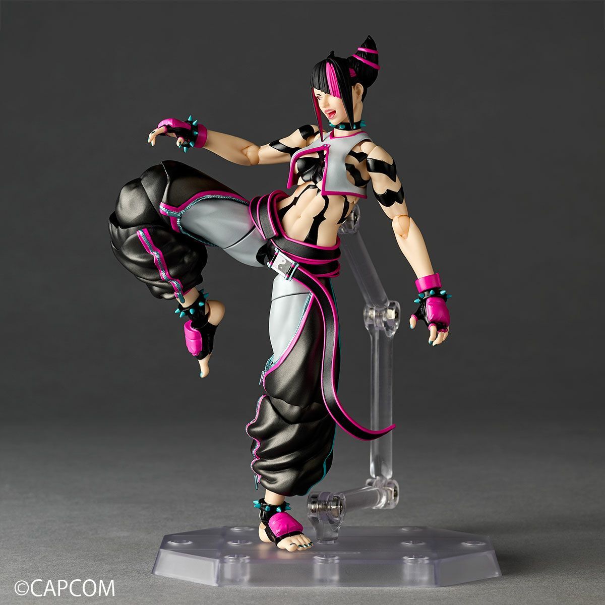 Juri Street Fighter 6 Revoltech Kaiyodoo - Anime Figuren günstig kaufen