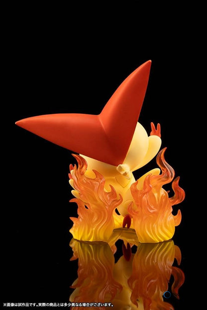ARTFX J: Pokémon Black & White - Hilbert & Victini 1/8