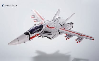 HI-METAL R VF-1J Armored Valkyrie (Hikaru Ichijyou Model) Revival Ver. "The Super Dimension Fortress Macross"