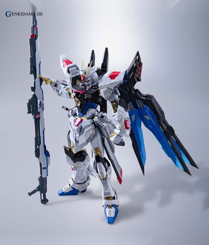 METAL BUILD - Strike Freedom Gundam "Mobile Suit Gundam SEED Destiny"