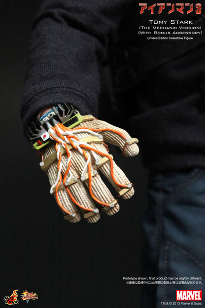 Tony Stark (The Mechanic) Iron Man 3 Movie Masterpiece Hot Toys