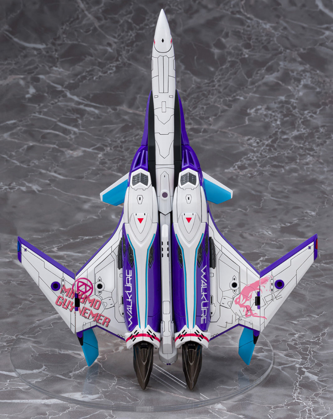Mikumo Guynemer VF-31J Siegfried Aoshima