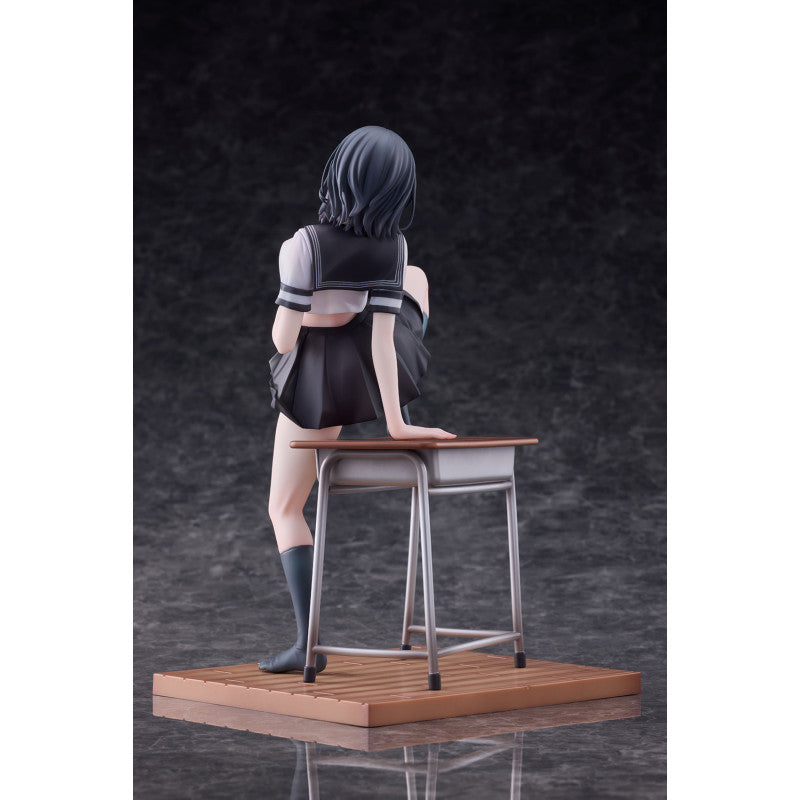 Arisa Watanabe - Standard Edition - Party look