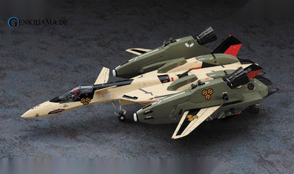 1/72 Macross Frontier Series VF-19EF/A Isamu Special "Macross Frontier" Plastic Model