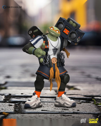 Teenage Mutant Ninja Turtles by Clogtwo Michelangelo Statue