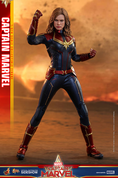 Captain Marvel 1/6 Scale Collectible Figure – Hot Toys