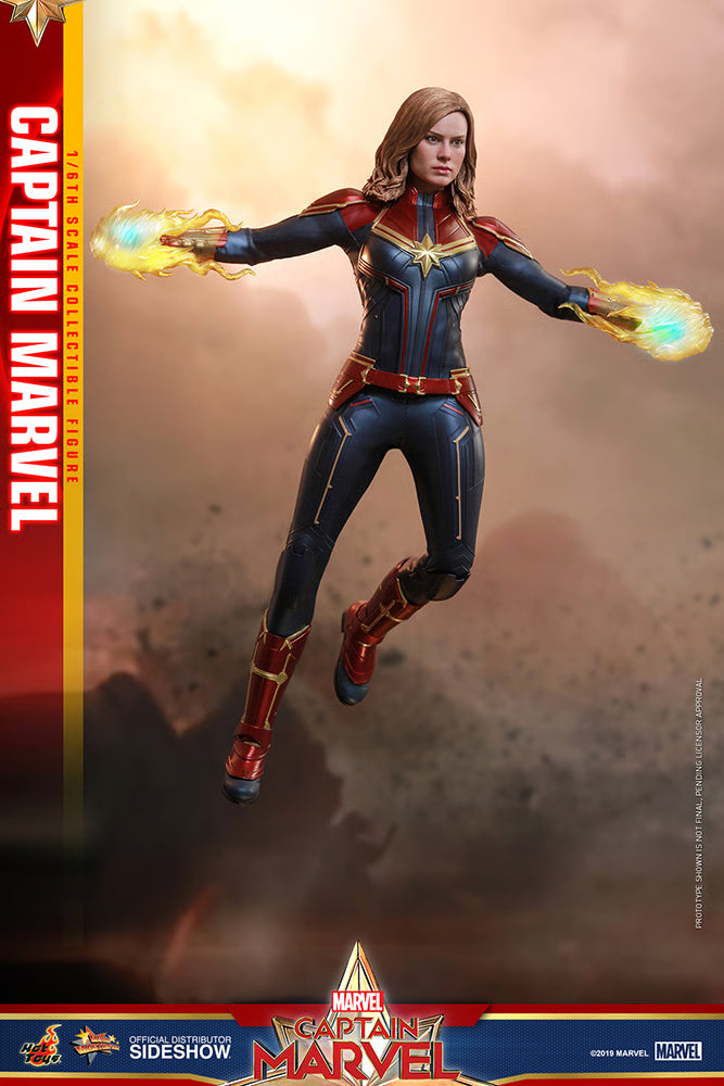 Captain Marvel 1/6 Scale Collectible Figure – Hot Toys
