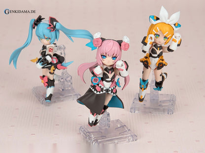 Desktop Singer Hatsune Miku Series Set of All 3 Types