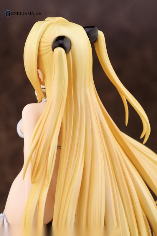 To Love-Ru Darkness - Golden Darkness White Swimsuit ver.