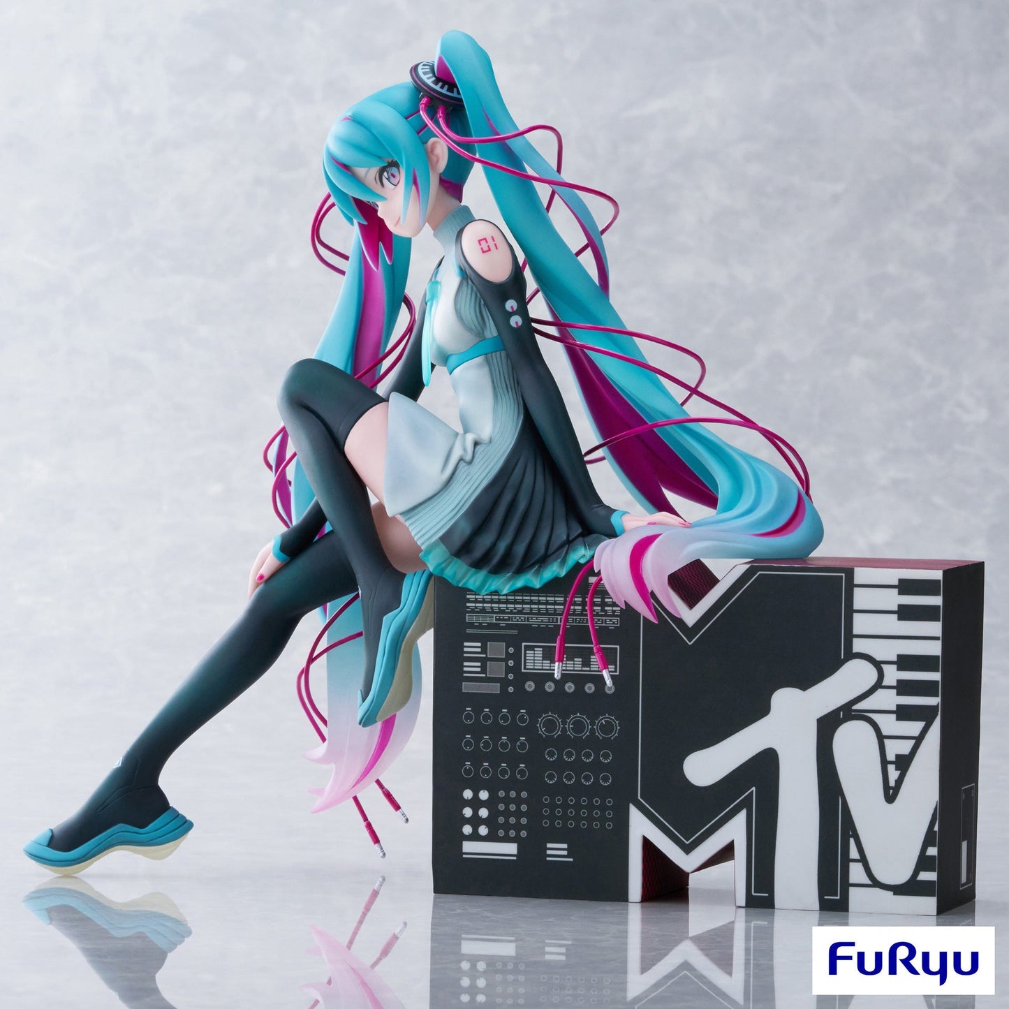 Hatsune Miku - x MTV Figure Ver. -Furyu 
