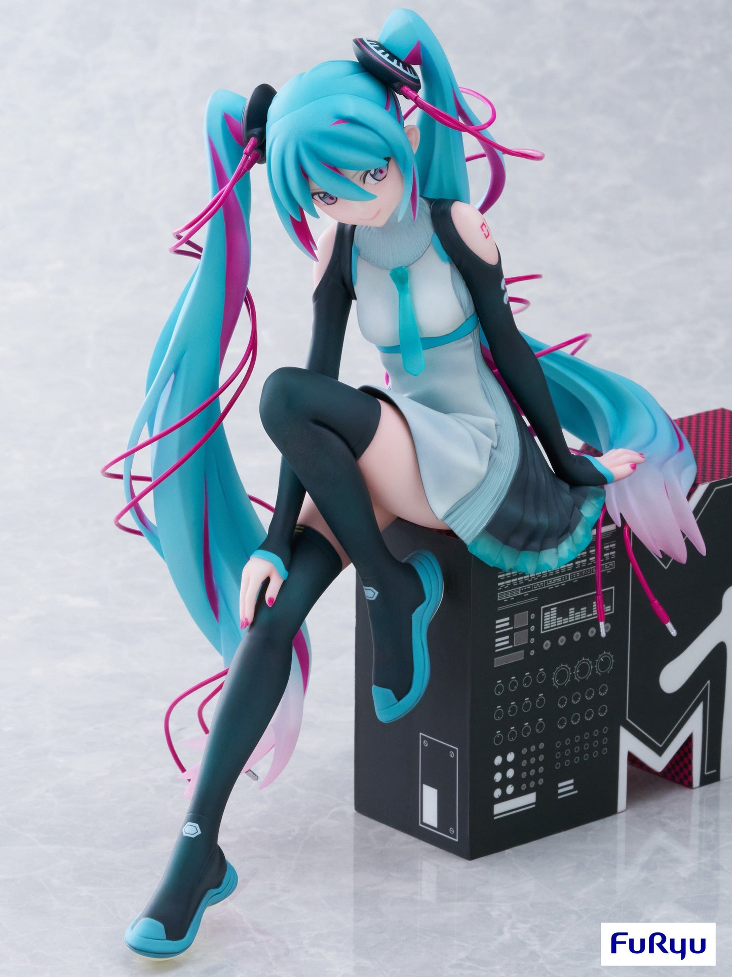 Hatsune Miku - x MTV Figure Ver. -Furyu 