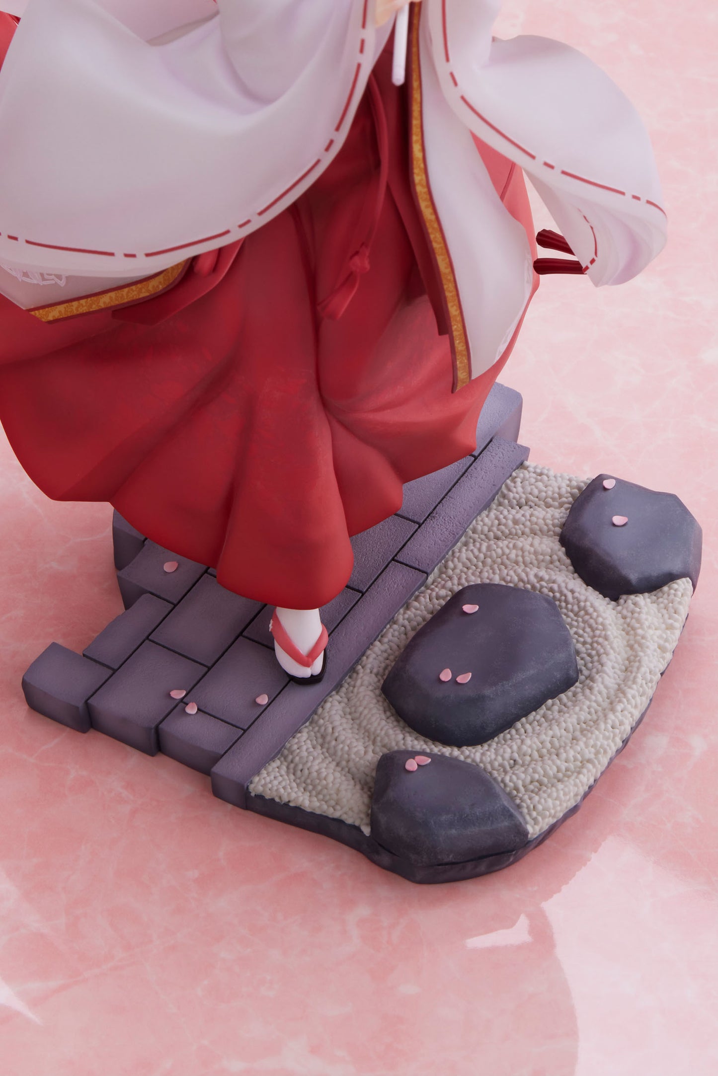 Yoshino Tomotake Limited Edition Senren Banka AliceGlint