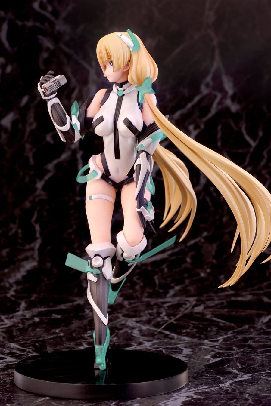 Angela Balzac Rakuen Tsuiho - Expelled from Paradise Alphamax