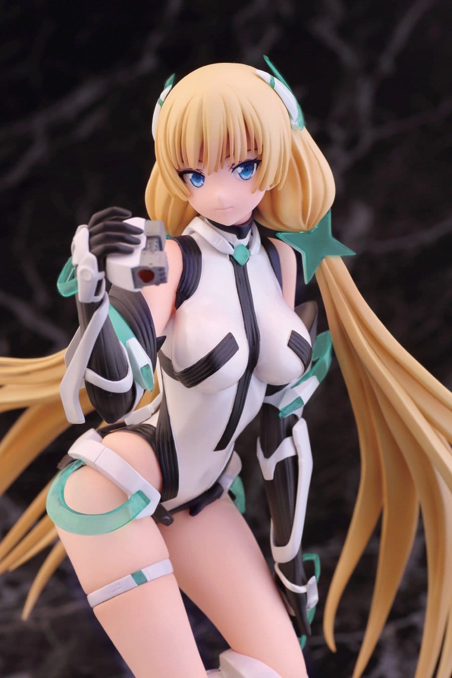 Angela Balzac Rakuen Tsuiho - Expelled from Paradise Alphamax