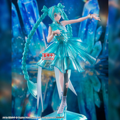 Hatsune Miku Emerald Gem Ver. Clearluxe Bapresto