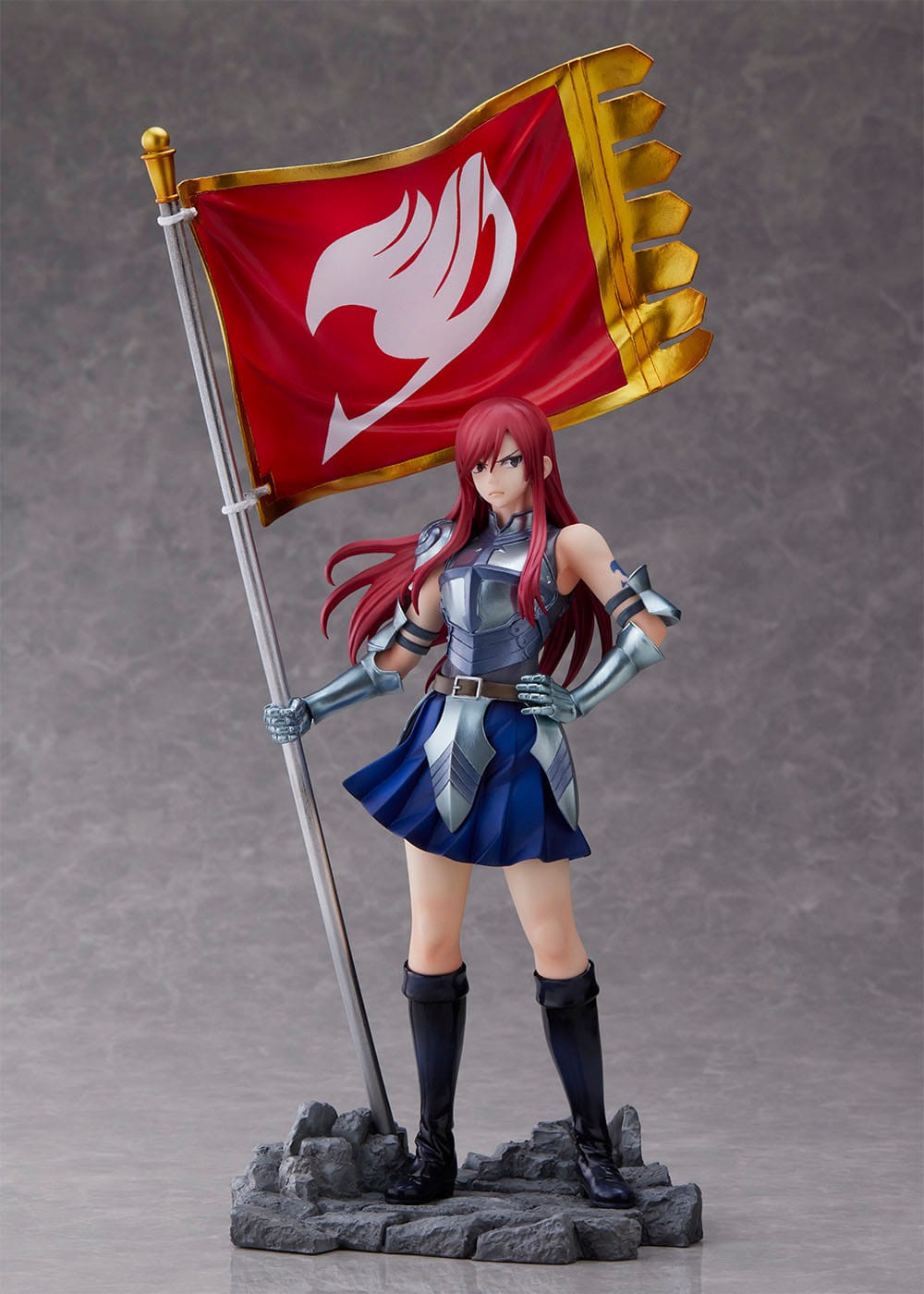 Erza Scarlet - Fairy Tail  - Bellfine