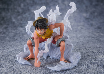 Monkey D. Ruffy Summit Battle Reissue Bandai Tamashii Nations