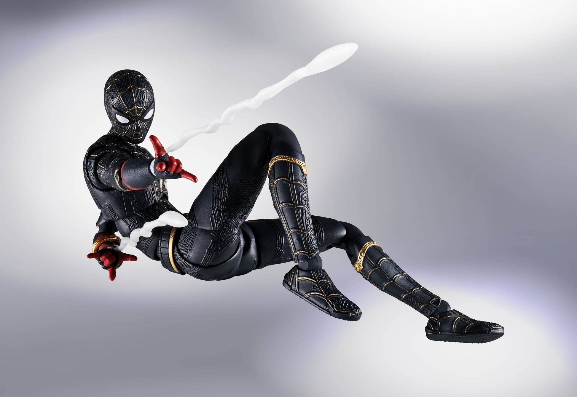Spider-Man - Black & Gold Suit - S.H.Figuarts - Bandai Tamashii Nations - Anime Figuren günstig kaufen